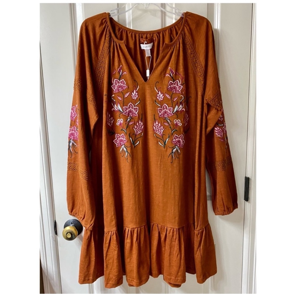 NWT Cupio L Boho Dress Burned Orange embroidered flowers